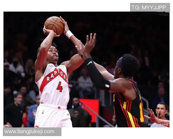 火箭与雷霆季后赛对决回顾：激情碰撞与战术较量的精彩瞬间